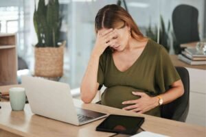 discharge and early pregnancy